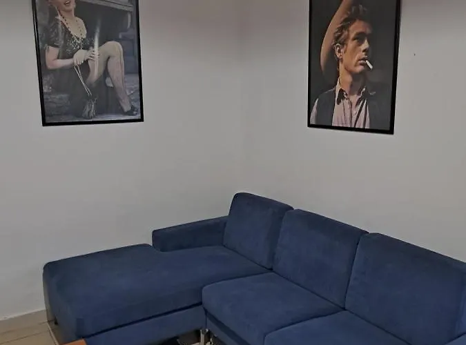 شقة Olivier House المليحة